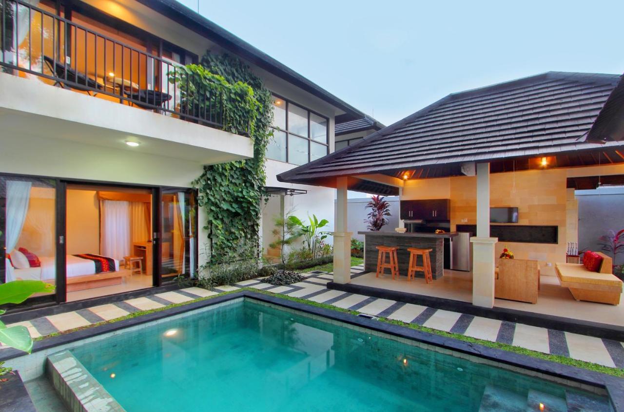 Agata Villas Seminyak Exterior photo