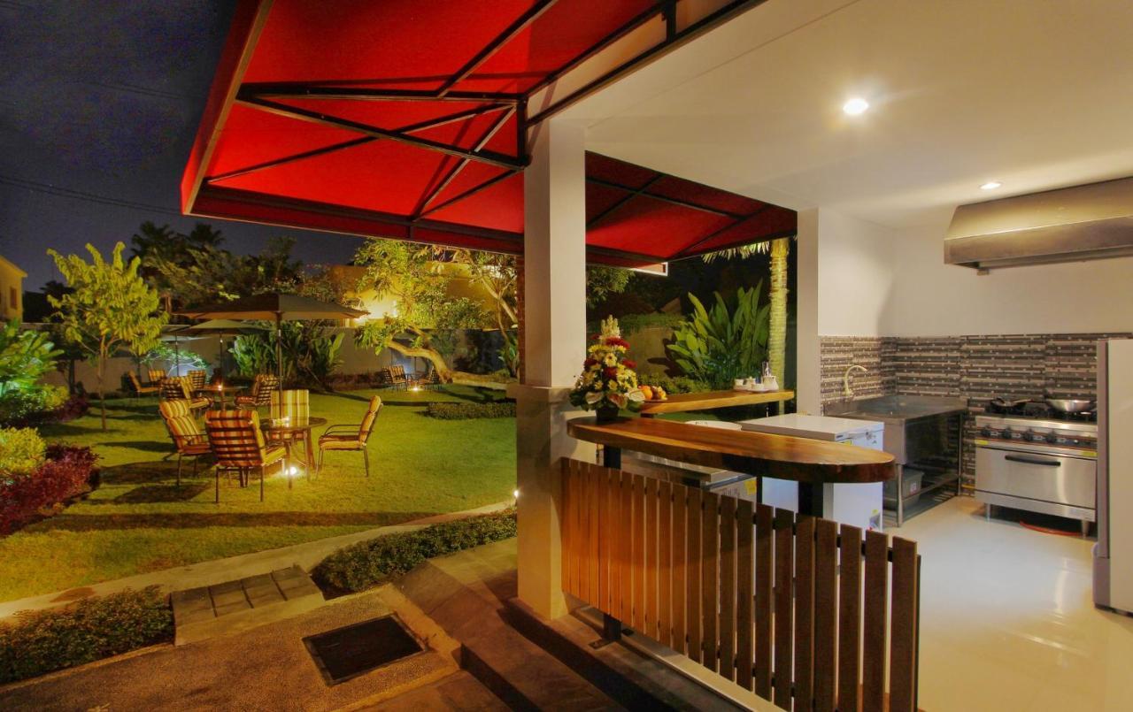Agata Villas Seminyak Exterior photo