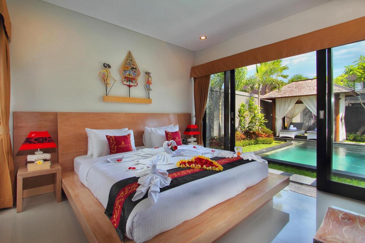 Agata Villas Seminyak Exterior photo